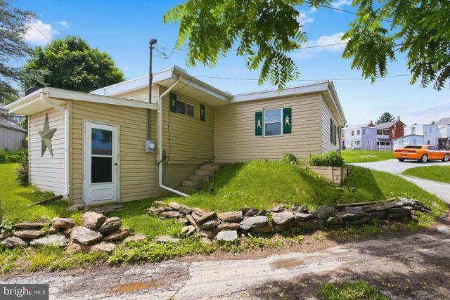 116 HOWARD AVE, Wrightsville, PA 17368