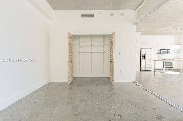 133 NE 2nd Ave 312, Miami, FL 33132