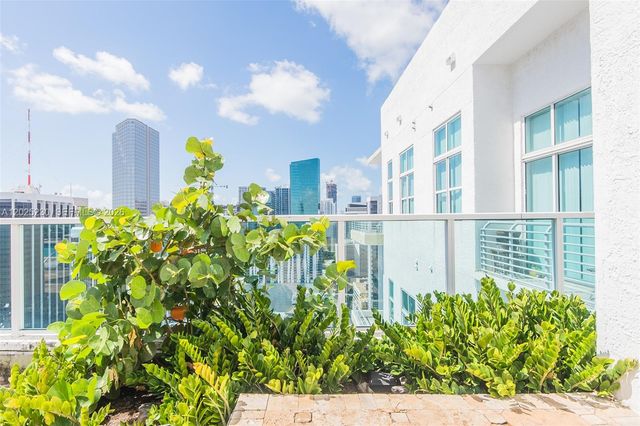 133 NE 2nd Ave 312, Miami, FL 33132