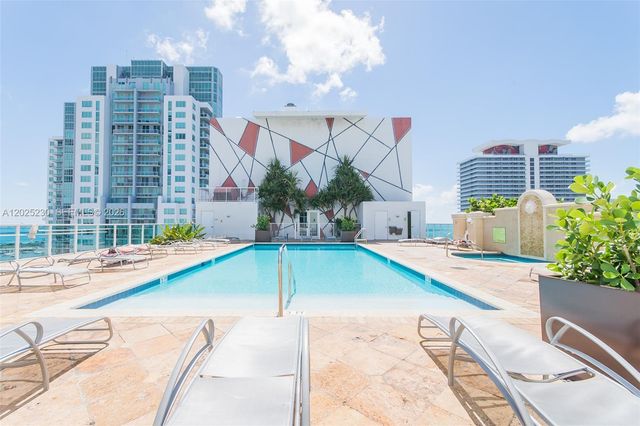 133 NE 2nd Ave 312, Miami, FL 33132