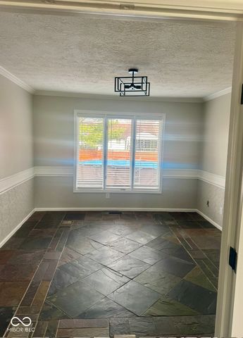 4946 Beechwood Circle, Avon, IN 46123