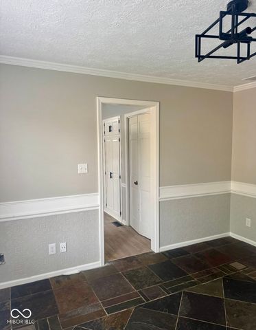 4946 Beechwood Circle, Avon, IN 46123