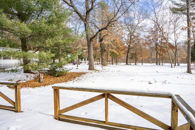 N8935 Deer Path, New Lisbon, WI 53950