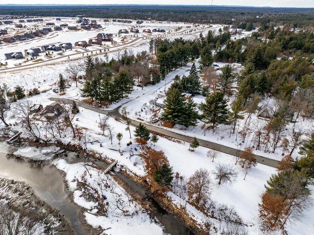 N8935 Deer Path, New Lisbon, WI 53950