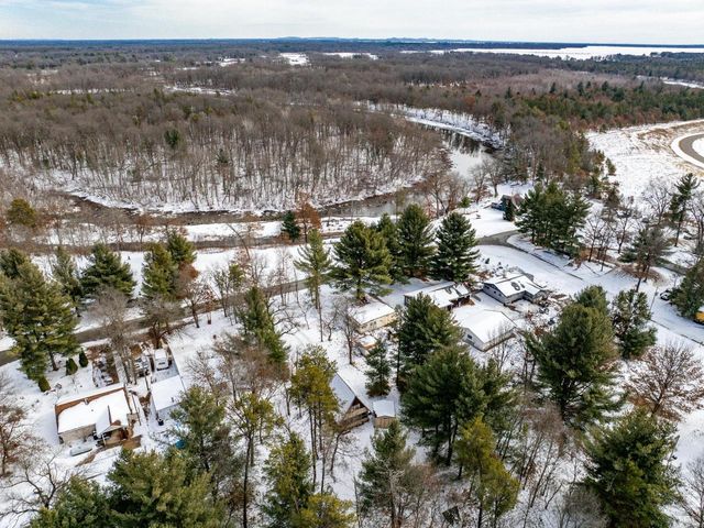 N8935 Deer Path, New Lisbon, WI 53950