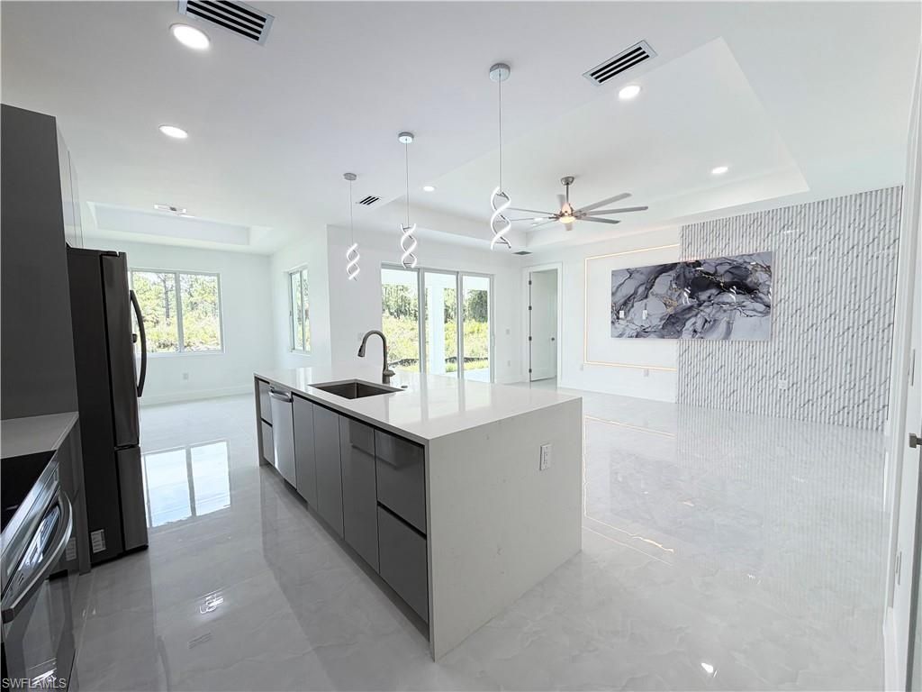 808 Congress AVE, LEHIGH ACRES, FL 33972 — photo 4