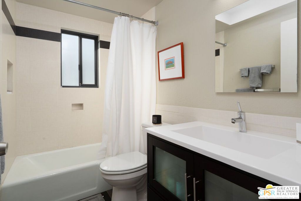 Image 15 of property listing at 4545 E Seven Lakes Drive C, Palm Springs, CA 92264