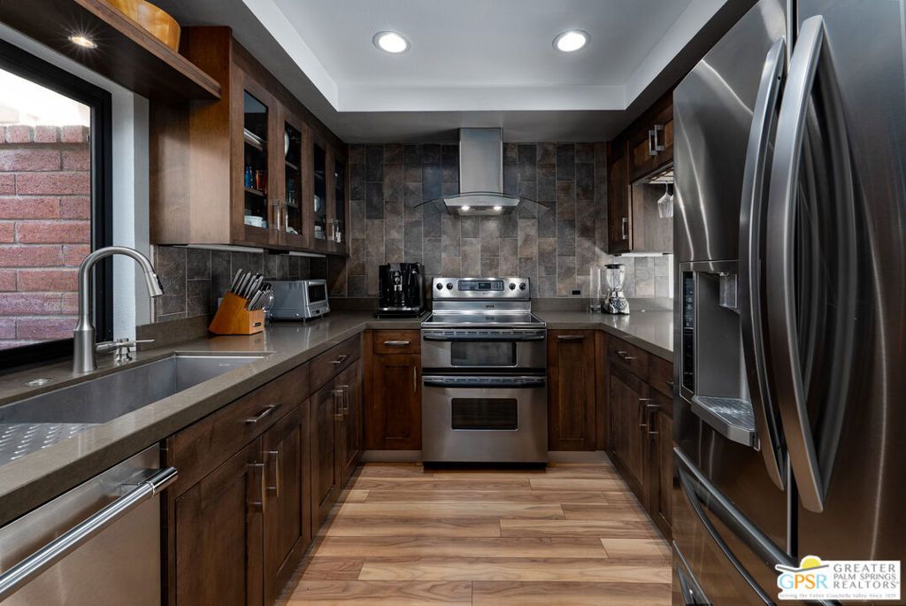 Image 7 of property listing at 4545 E Seven Lakes Drive C, Palm Springs, CA 92264