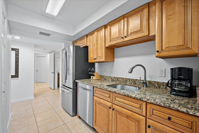 12660 Shoreline Drive 1A, Wellington, FL 33414