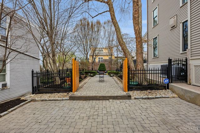 1126 Fuller Street, Cincinnati, OH 45202
