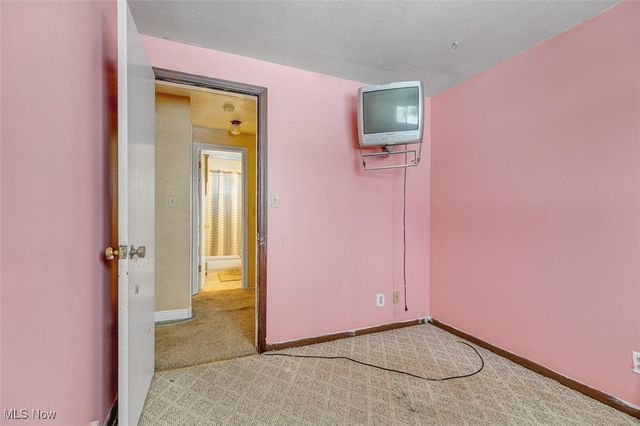 14024 Donald Drive, Brook Park, OH 44142