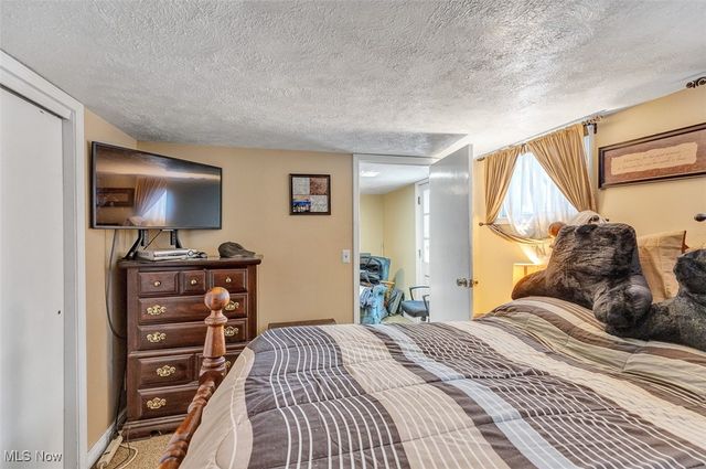 14024 Donald Drive, Brook Park, OH 44142