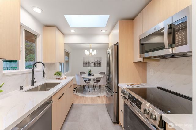 4618 S 349th Street, Auburn, WA 98001