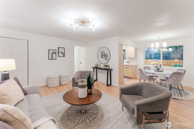 4618 S 349th Street, Auburn, WA 98001