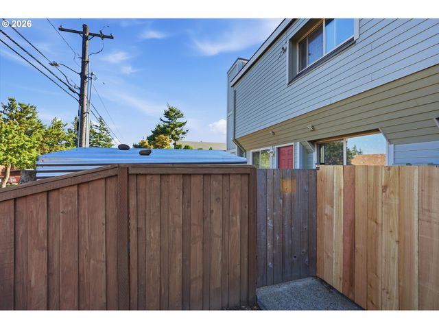 2543 Se 119TH Ave 10, Portland, OR 97266