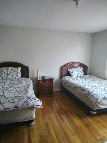 36 merriewold, Monroe, NY 10950