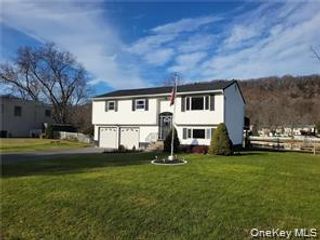 36 merriewold, Monroe, NY 10950