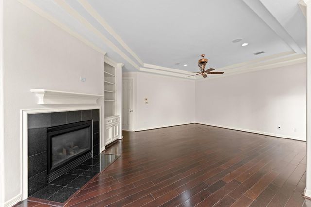 1830 Forest Gate Circle, Sugar Land, TX 77479