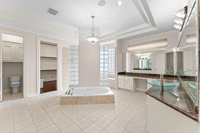 1830 Forest Gate Circle, Sugar Land, TX 77479