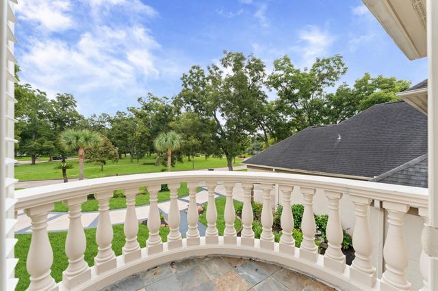 1830 Forest Gate Circle, Sugar Land, TX 77479