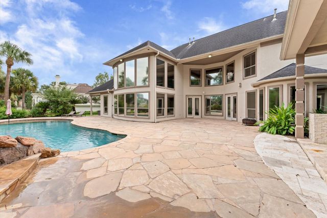 1830 Forest Gate Circle, Sugar Land, TX 77479