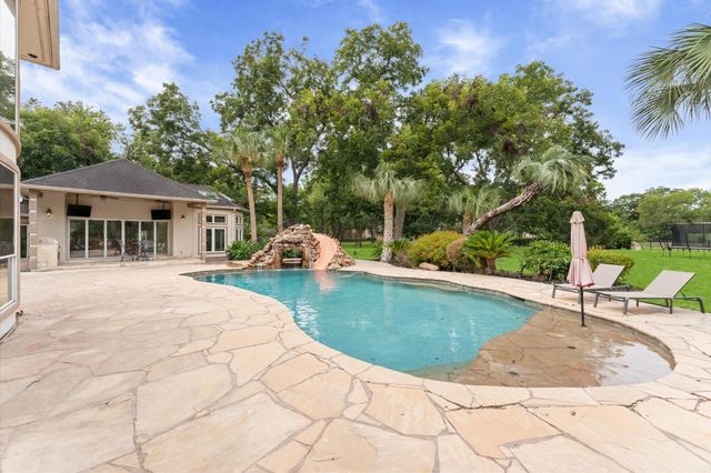 1830 Forest Gate Circle, Sugar Land, TX 77479