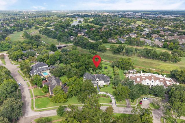 1830 Forest Gate Circle, Sugar Land, TX 77479