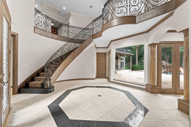 1830 Forest Gate Circle, Sugar Land, TX 77479