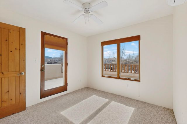 3153 La Paz Lane, Santa Fe, NM 87507