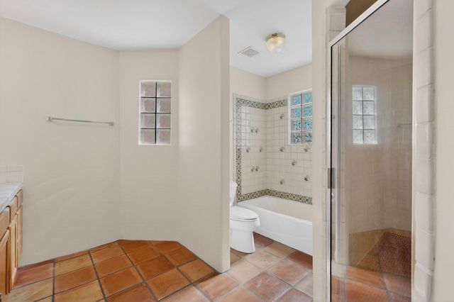 3153 La Paz Lane, Santa Fe, NM 87507