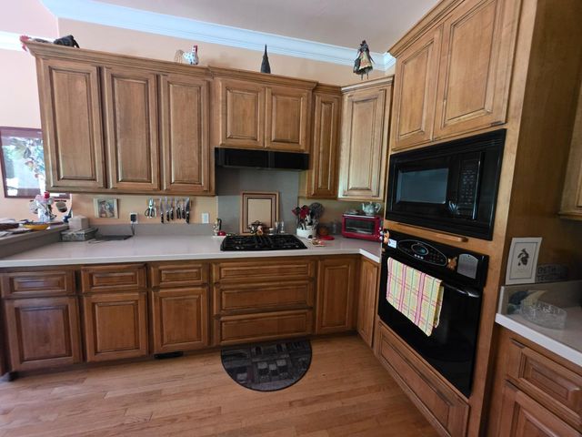 1072 Rorden Avenue, Selma, CA 93662