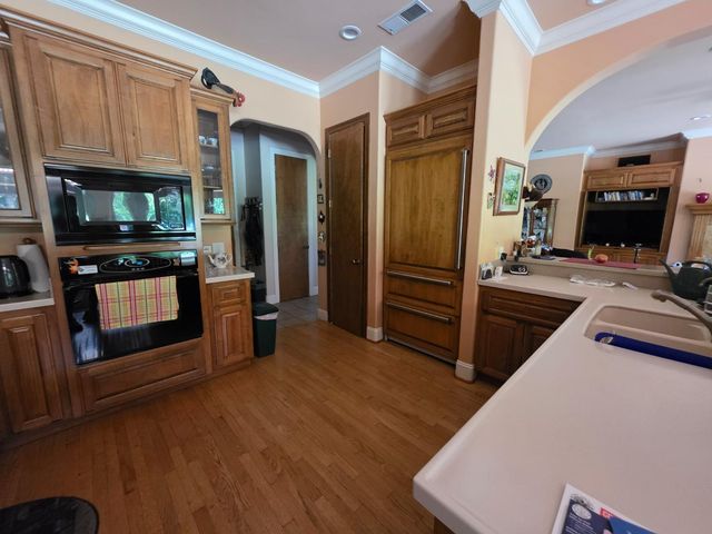 1072 Rorden Avenue, Selma, CA 93662