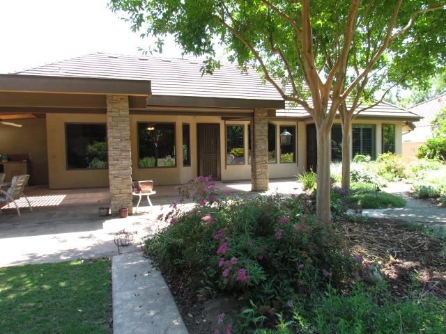 1072 Rorden Avenue, Selma, CA 93662