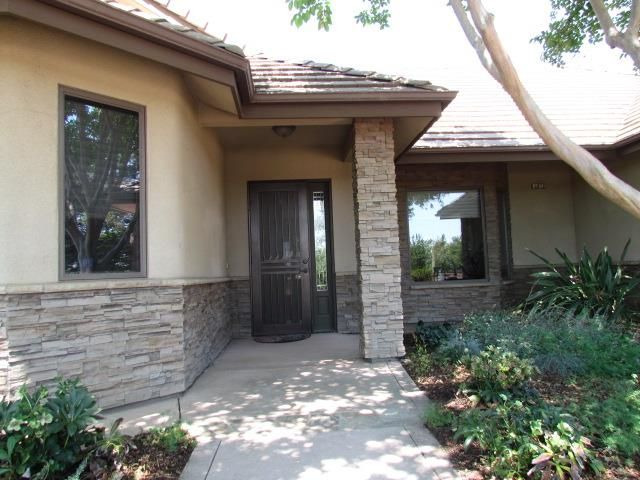 1072 Rorden Avenue, Selma, CA 93662