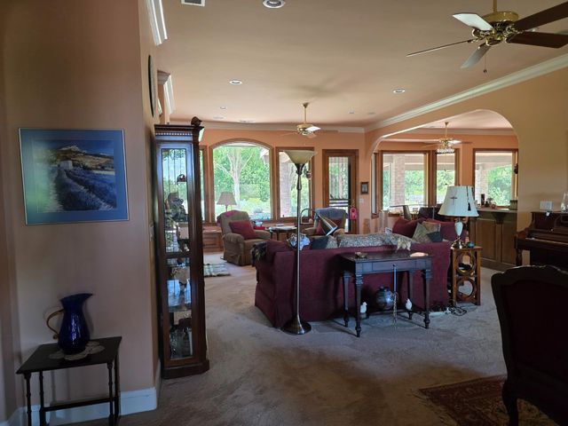 1072 Rorden Avenue, Selma, CA 93662