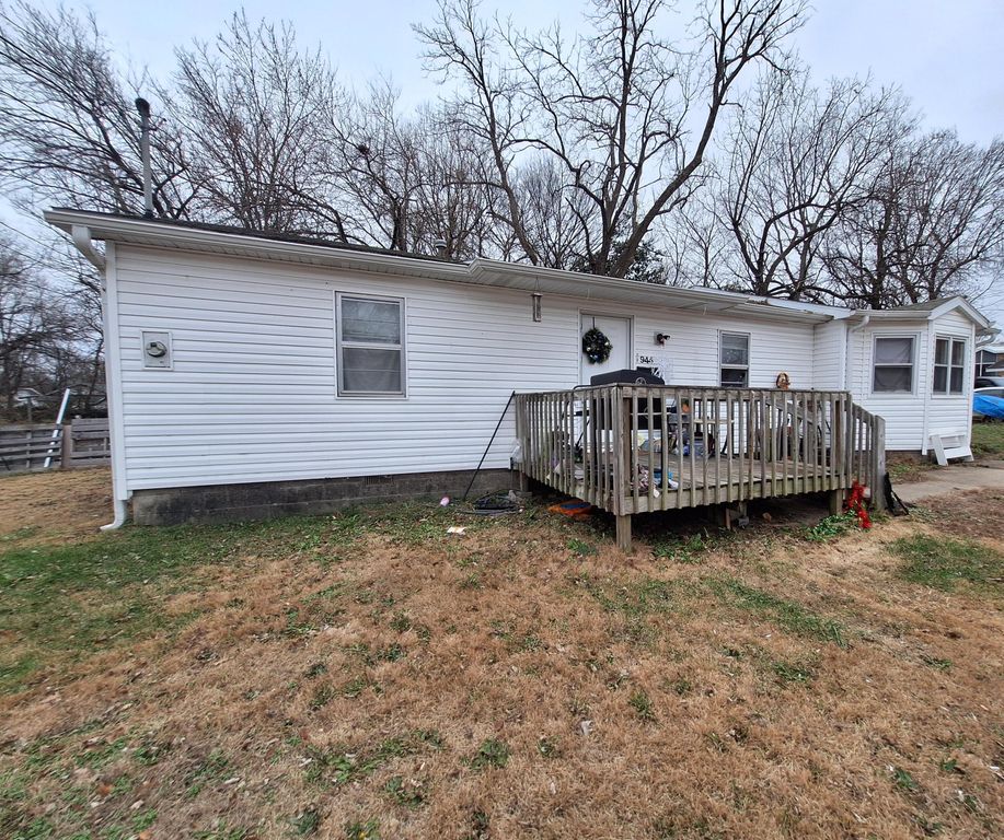 944 W Division Street, Springfield, MO 65803