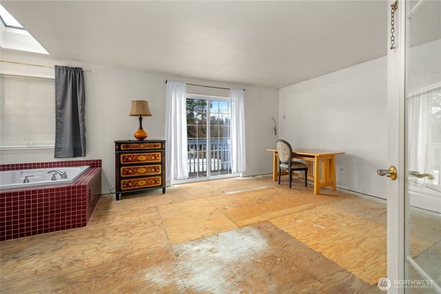 1335 Birch Street, Bellingham, WA 98229