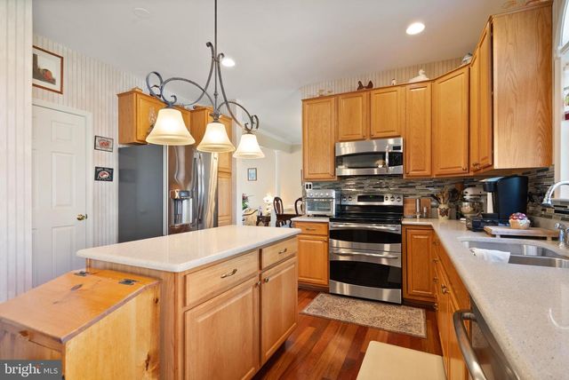 10324 WINGED ELM CIR, Manassas, VA 20110