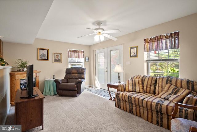 10324 WINGED ELM CIR, Manassas, VA 20110