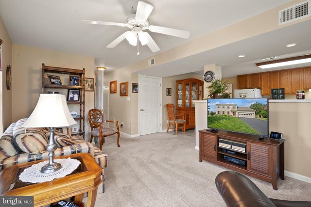 10324 WINGED ELM CIR, Manassas, VA 20110