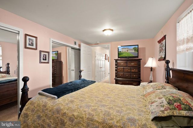 10324 WINGED ELM CIR, Manassas, VA 20110