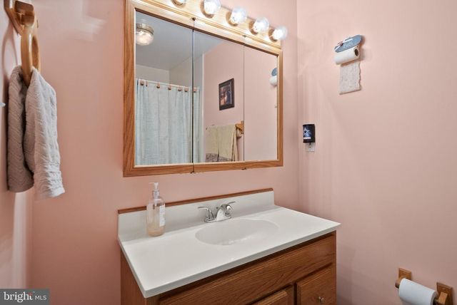10324 WINGED ELM CIR, Manassas, VA 20110