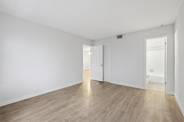 1400 NE 57th Street 304, Fort Lauderdale, FL 33334
