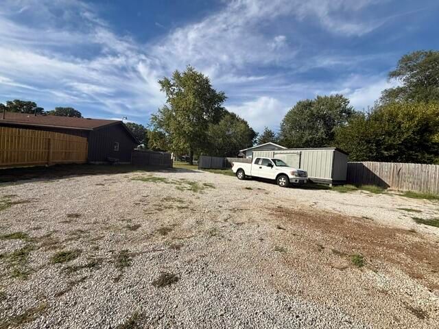 3336 E Alpine Drive, Springfield, MO 65804