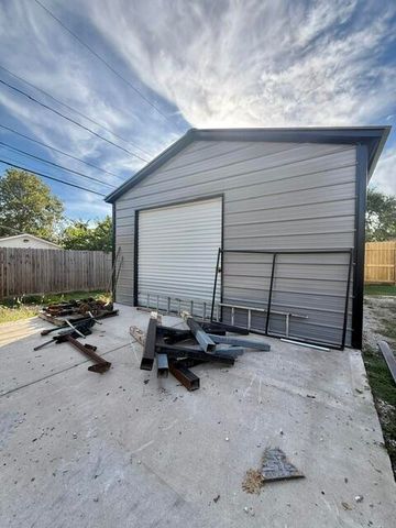3336 E Alpine Drive, Springfield, MO 65804