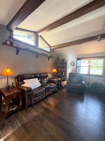 3336 E Alpine Drive, Springfield, MO 65804