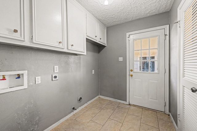 930 Bent Creek Court, Richmond, TX 77406