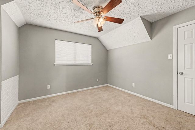 930 Bent Creek Court, Richmond, TX 77406