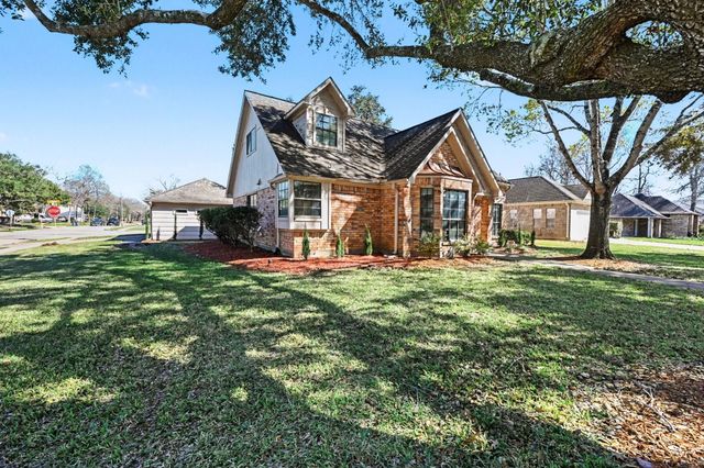 930 Bent Creek Court, Richmond, TX 77406