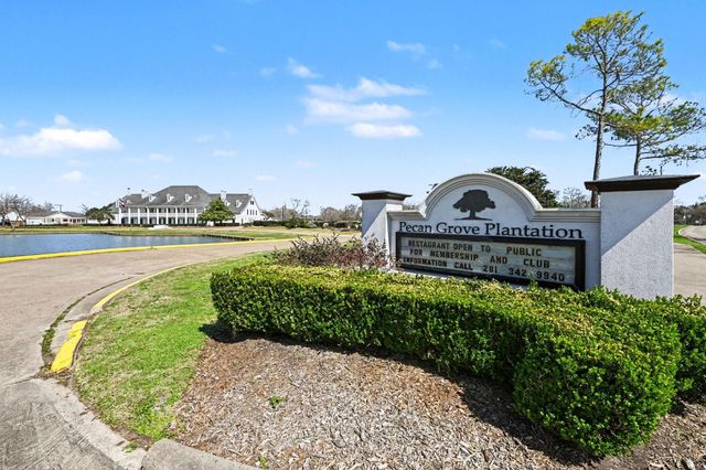 930 Bent Creek Court, Richmond, TX 77406